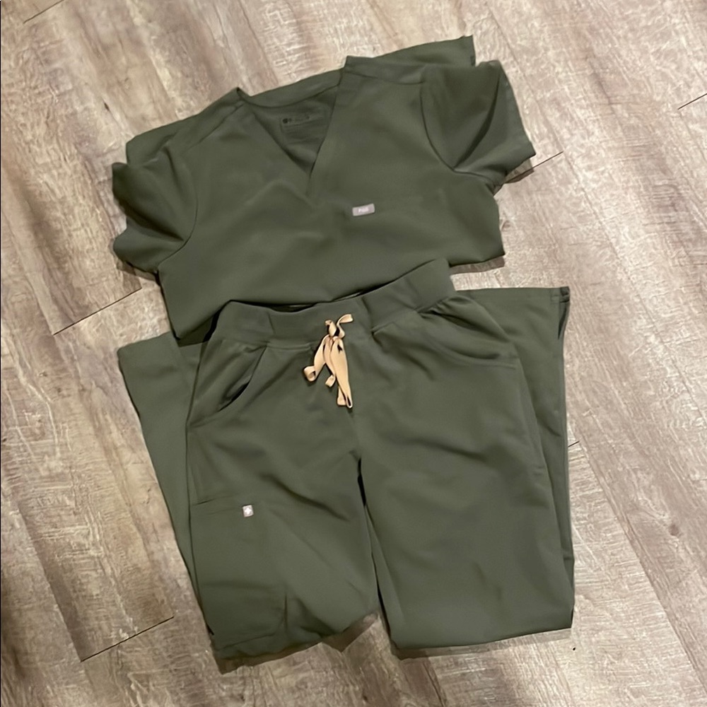 Olive Green Women's Scrub Set